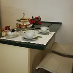 Briona 3*