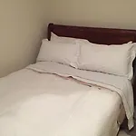 מלון דירות Briona 3*