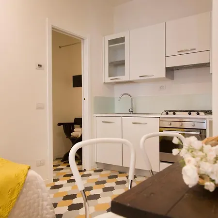 アパートホテル Briona ドモドッソラ