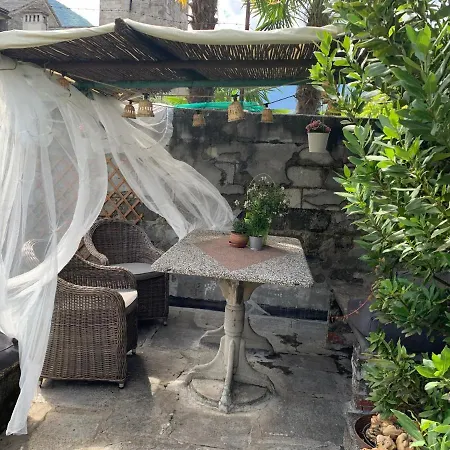 アパートホテル Briona