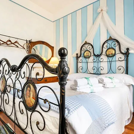 Briona מלון דירות 3*