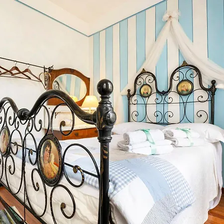 Briona Aparthotel 3*