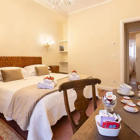 מלון דירות Briona 3*