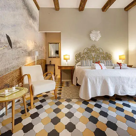 Aparthotel Briona 3*