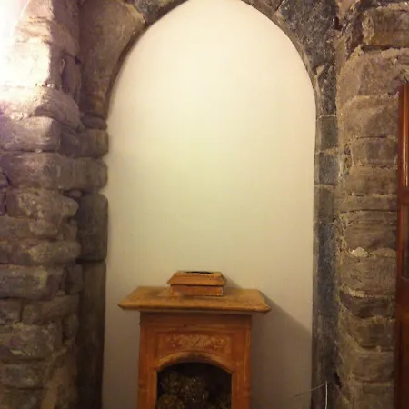 Briona ドモドッソラ