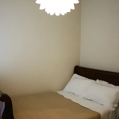 מלון דירות Briona