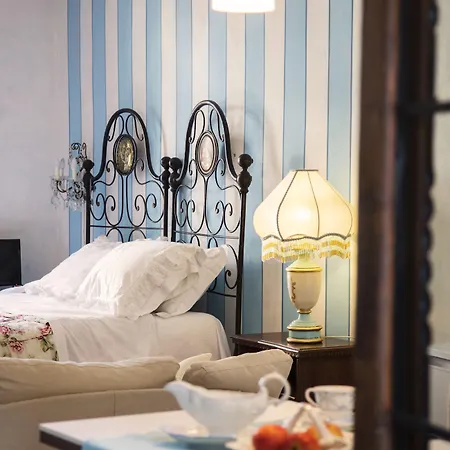 Briona アパートホテル ドモドッソラ